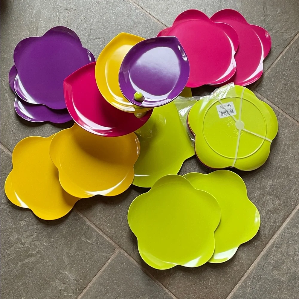 Zak! Colorful Tiered Serving Tray and matching plates.